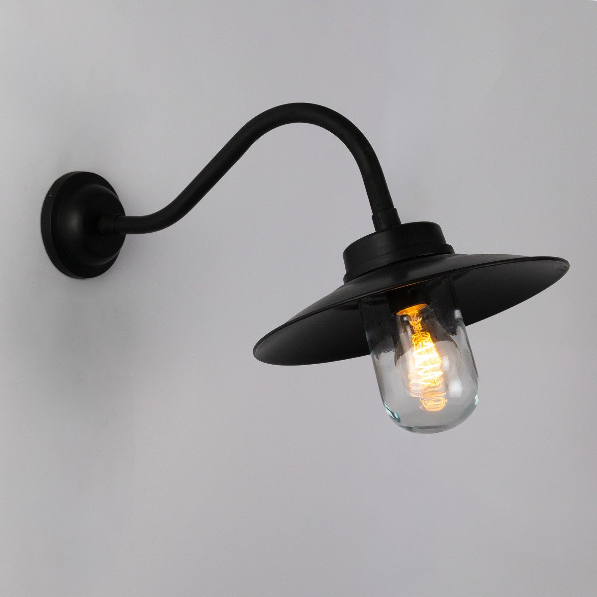 Stall Lamp Paddock Antique Black