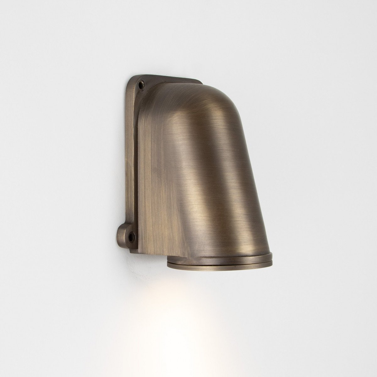KS Verlichting Pilot Down wandlamp buiten brons