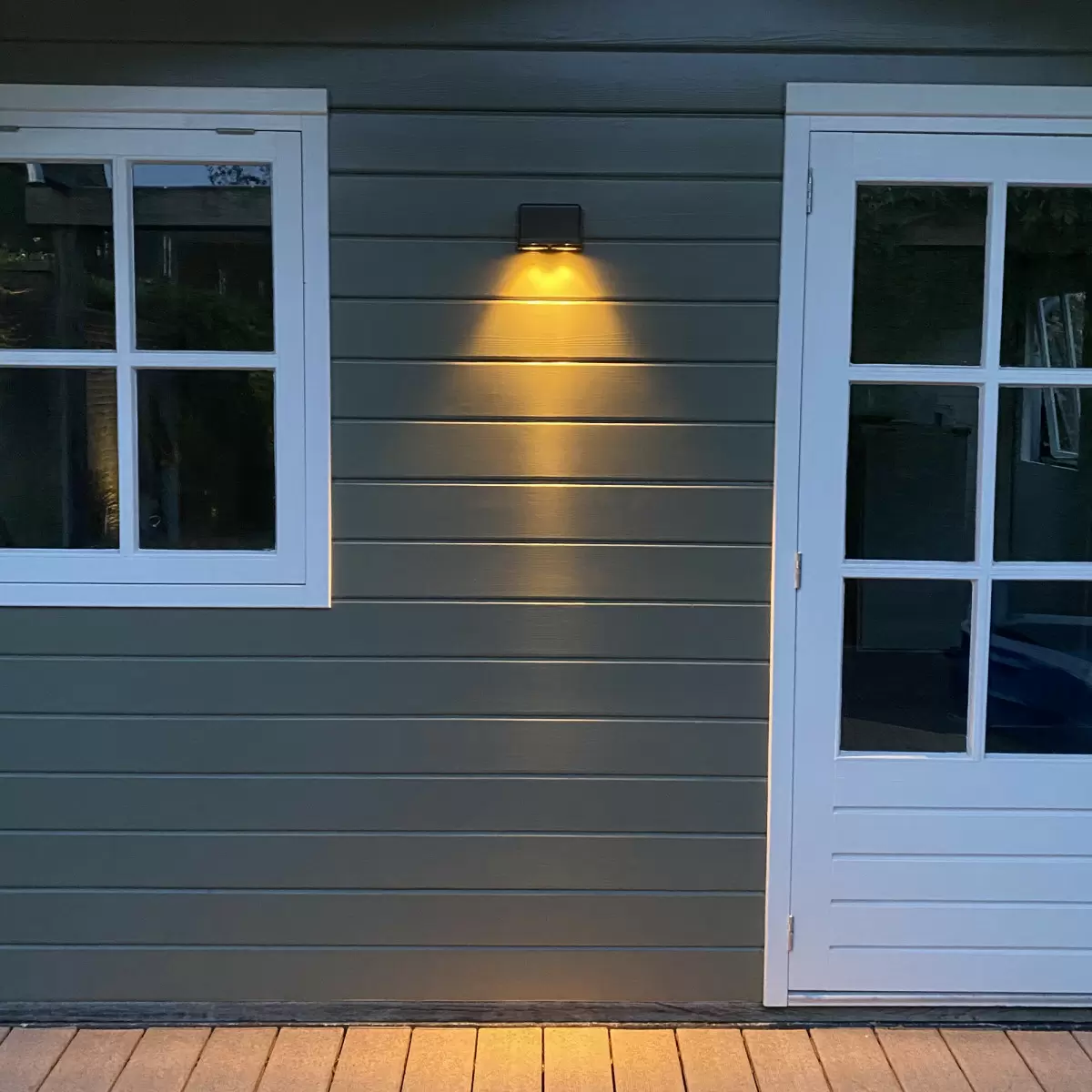Wall downlight Spectre black
