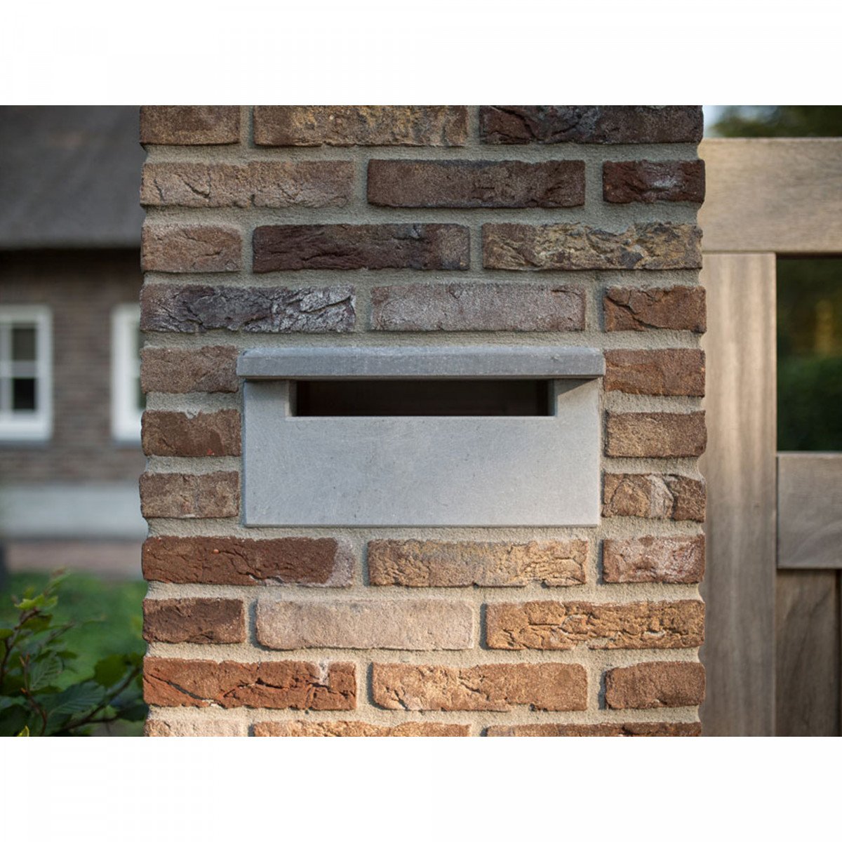 Blue stone recessed post box