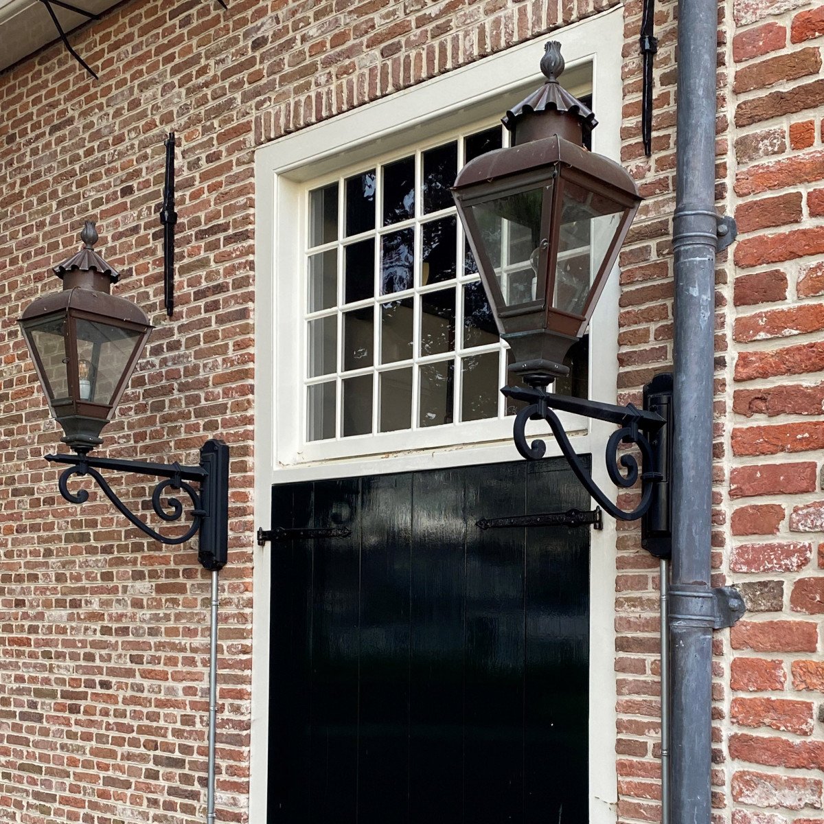 Jan van der Heijden L post lantern