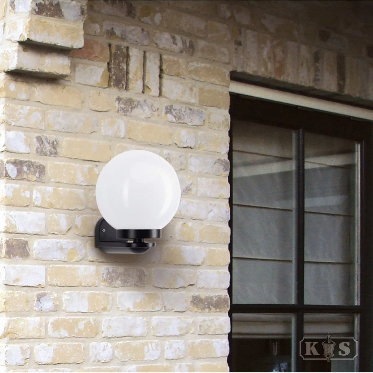 Globe wall light